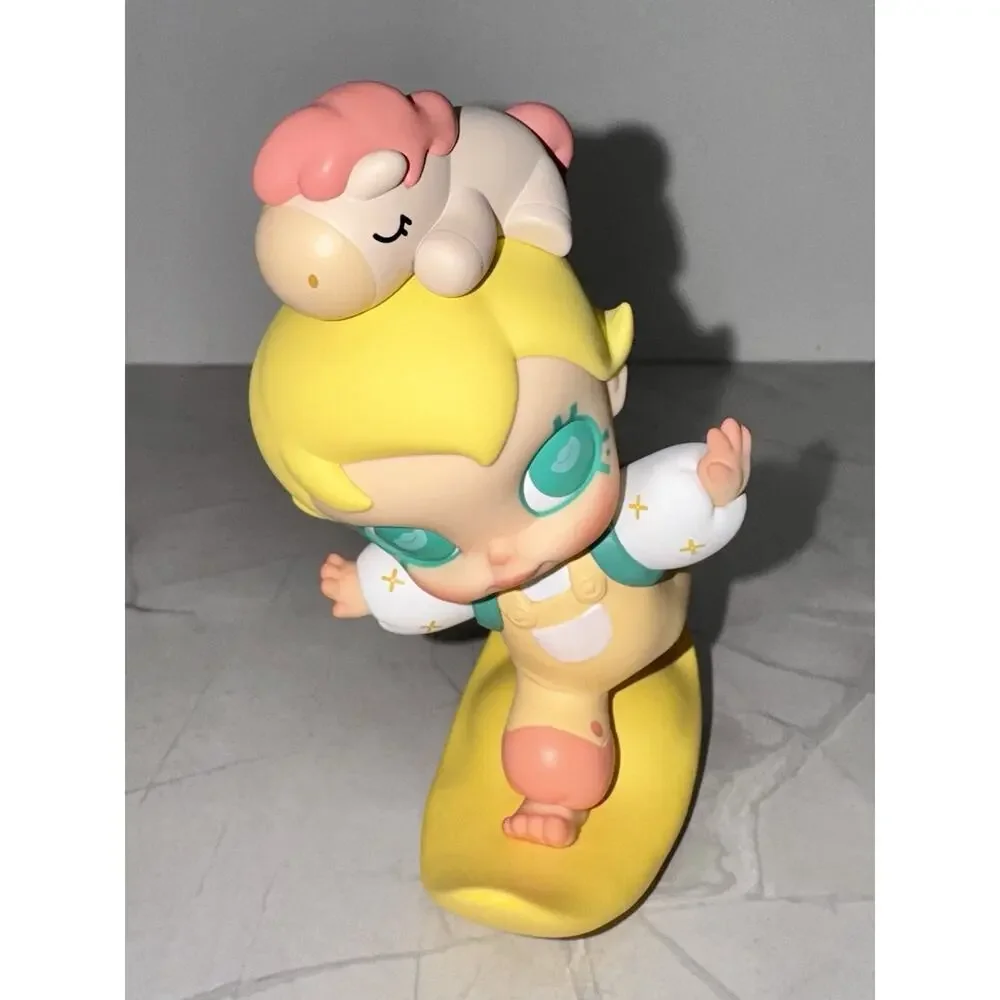 Pop Mart The Golden Gallop Series Figure – Molly Fortune Rolling In US Seller